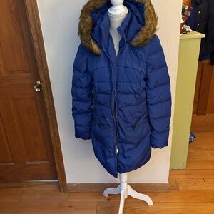 Women's Royal Blue winterJacket with removable fur rimmed hood